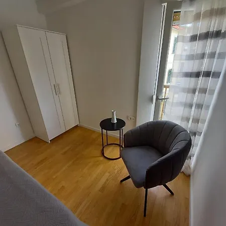 Apartament Leela
