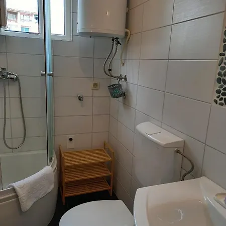 Leela Apartment Split