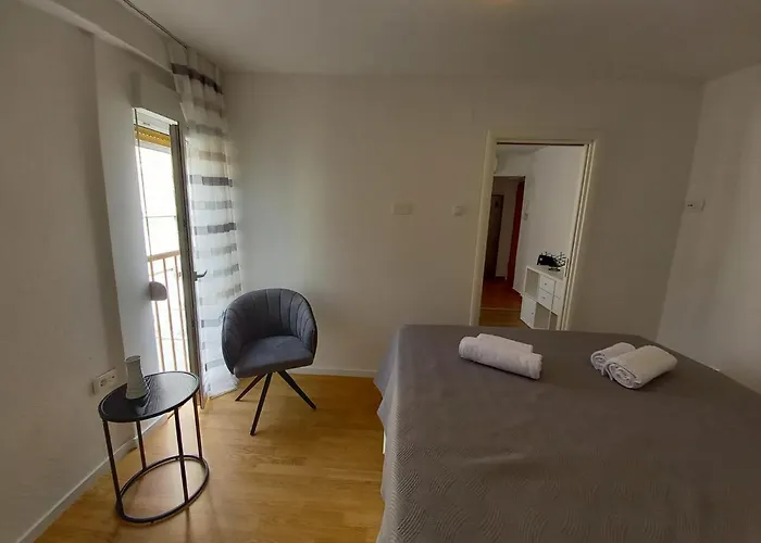 Leela Apartment *