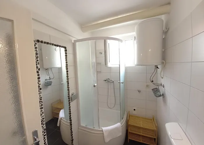 Apartment Leela