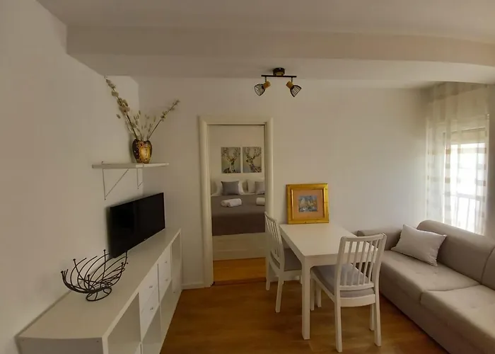 Leela Apartment *